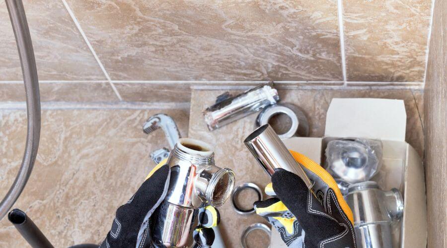Professional gutter cleaning in Horseshoe Beach, FL